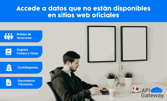 Hombre trabajando en notebook accediendo a datos con API Gateway